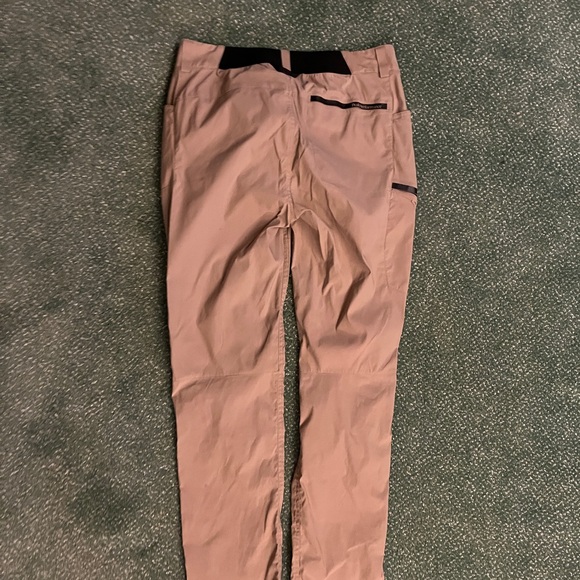 Peak Performance Iconiq Hiking Pants - Picture 3 of 7